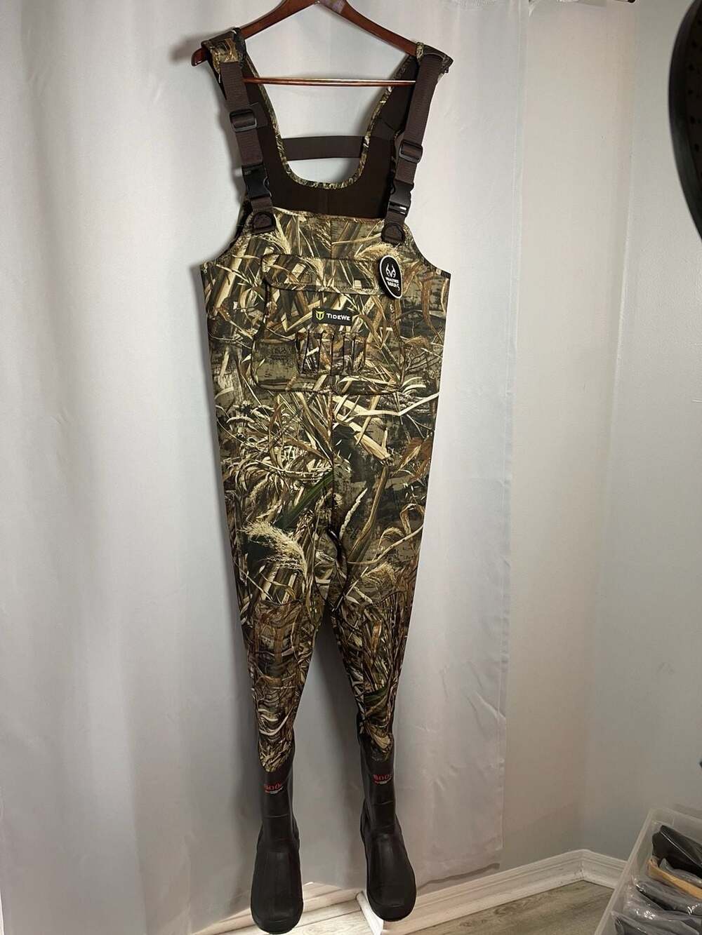 TideWe Neoprene Hunting Waders Realtree Max-5 Size 8 NWT